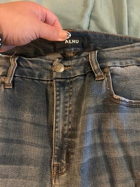 AERO High-Rise Women’s Jeans in Medium Blue